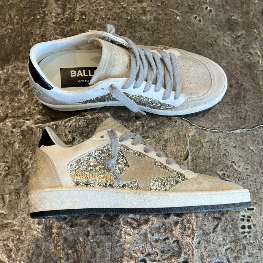 ☆人気【Golden 】Old Rose White Ballstar Sabot Sneakers Ball Star Sabots in white nappa with an old-rose leather star
